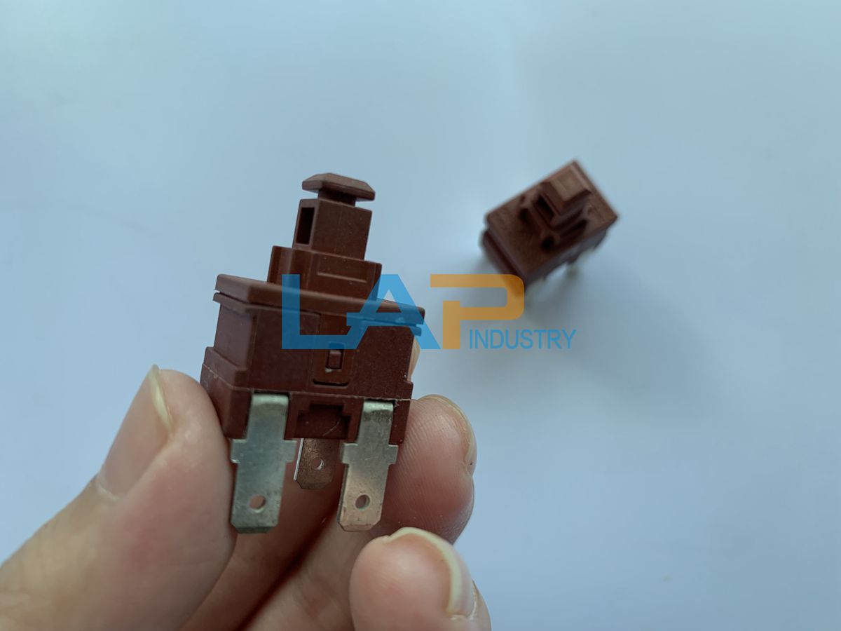 QTY:2 NOVA KAN-L5 4 Pin ON OFF Power Switch Push Botton 7.5A 250VAC ...