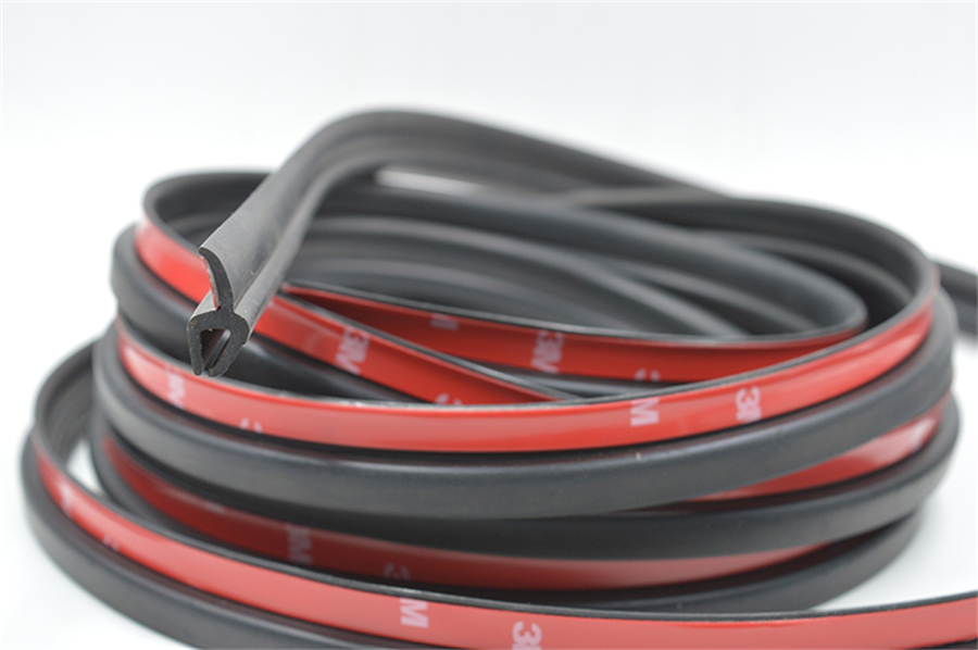 1.8M Rubber Sealed Strip For Car Under Front Windshield Wiper Plastic