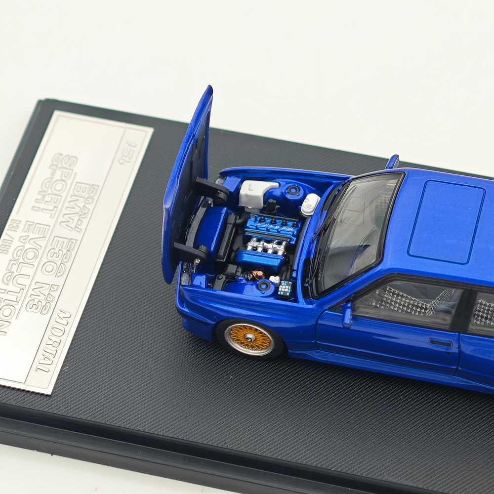 Mortal 1/64 E30 M3 Sport Evolution Alloy Car Model Opening Hood