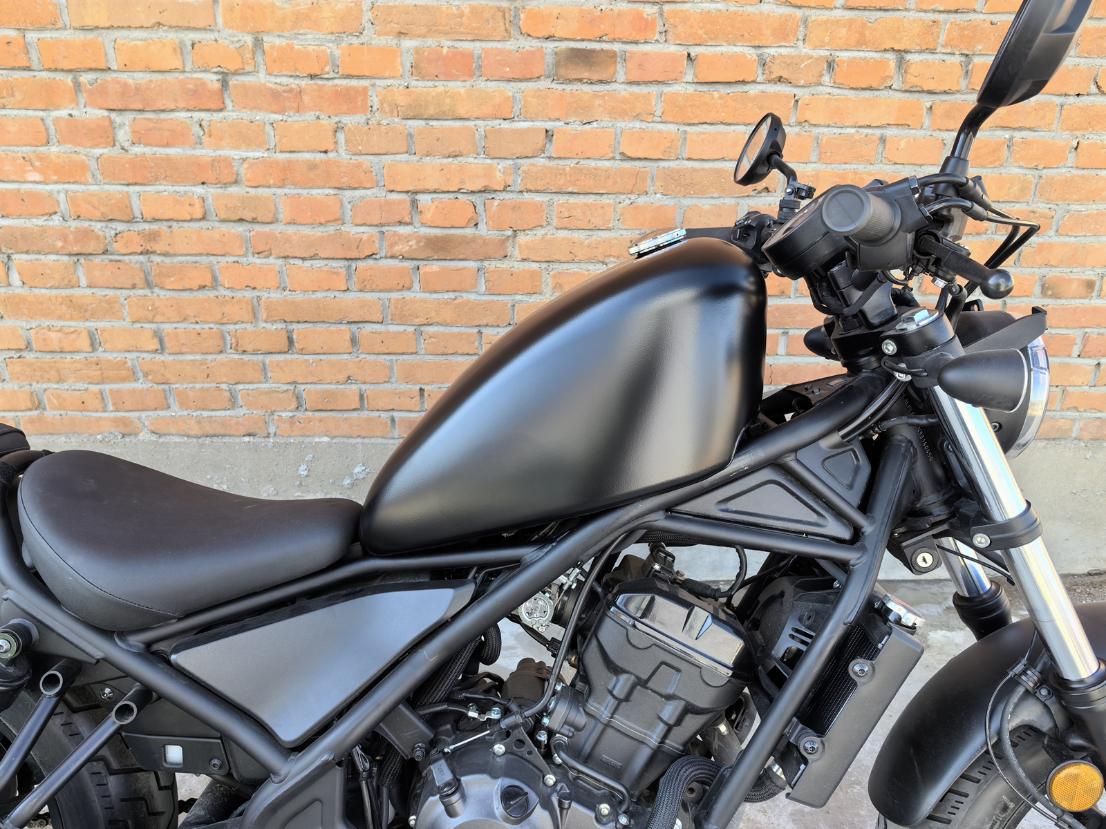 Handmade Motorcycle Petrol Fuel Tank For HONDA Rebel CM300 CM500