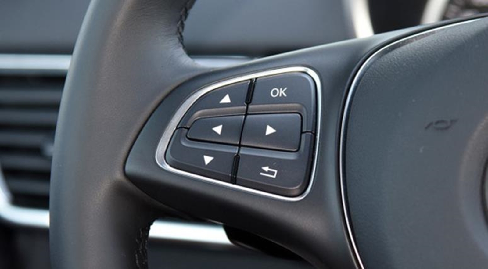 Steering Wheel Cruise Control Switch Button L+R Black For Benz