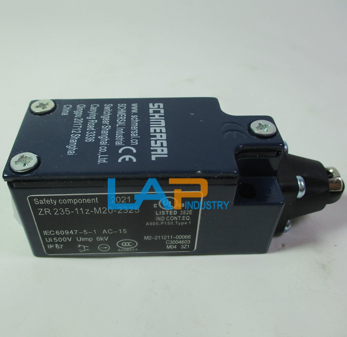 1Pcs New limit switch ZR235-11z-M20-2325 | eBay