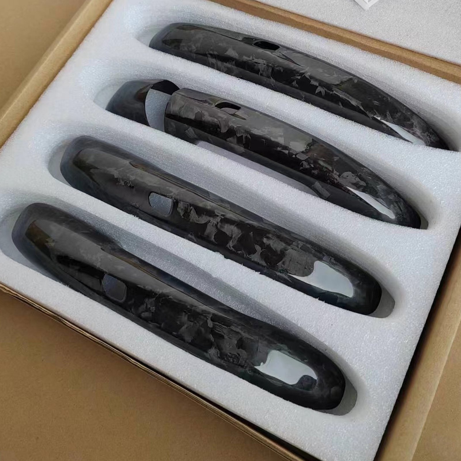 MANETKI ZMIANY BIEGÓW CARBON MERCEDES A C E S GLC