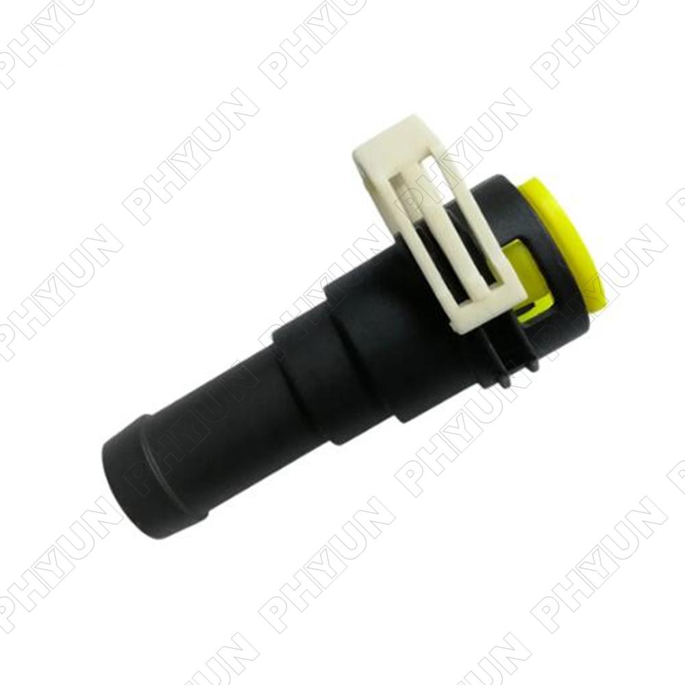 Cooling Heater Water Hose Connector D651-61-240 For Mazda 3 2004