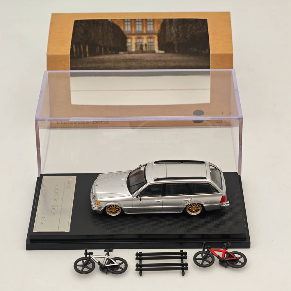 Mortal 1:64 Benz S124 Travel Diecast Toy Car Models