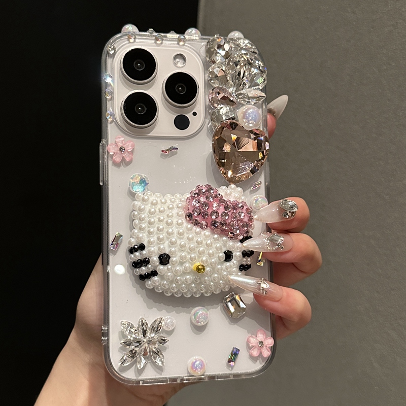 「予約中 SweetP様」Hello kitty iPhone 16promax Amazon.com: iPhone 16 Pro Max Hello Kitty Character Front