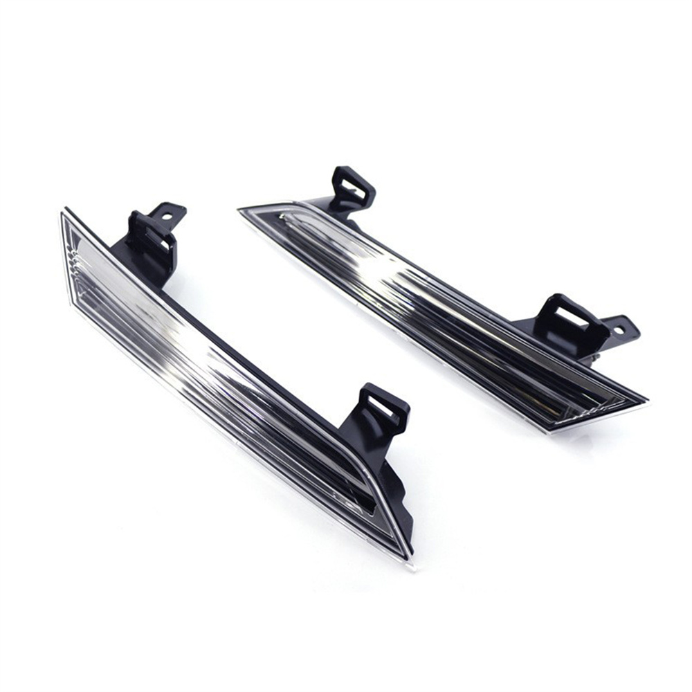 2 x Headlight Reflector Panels 260131AA0A 260131AA0B For Nissan