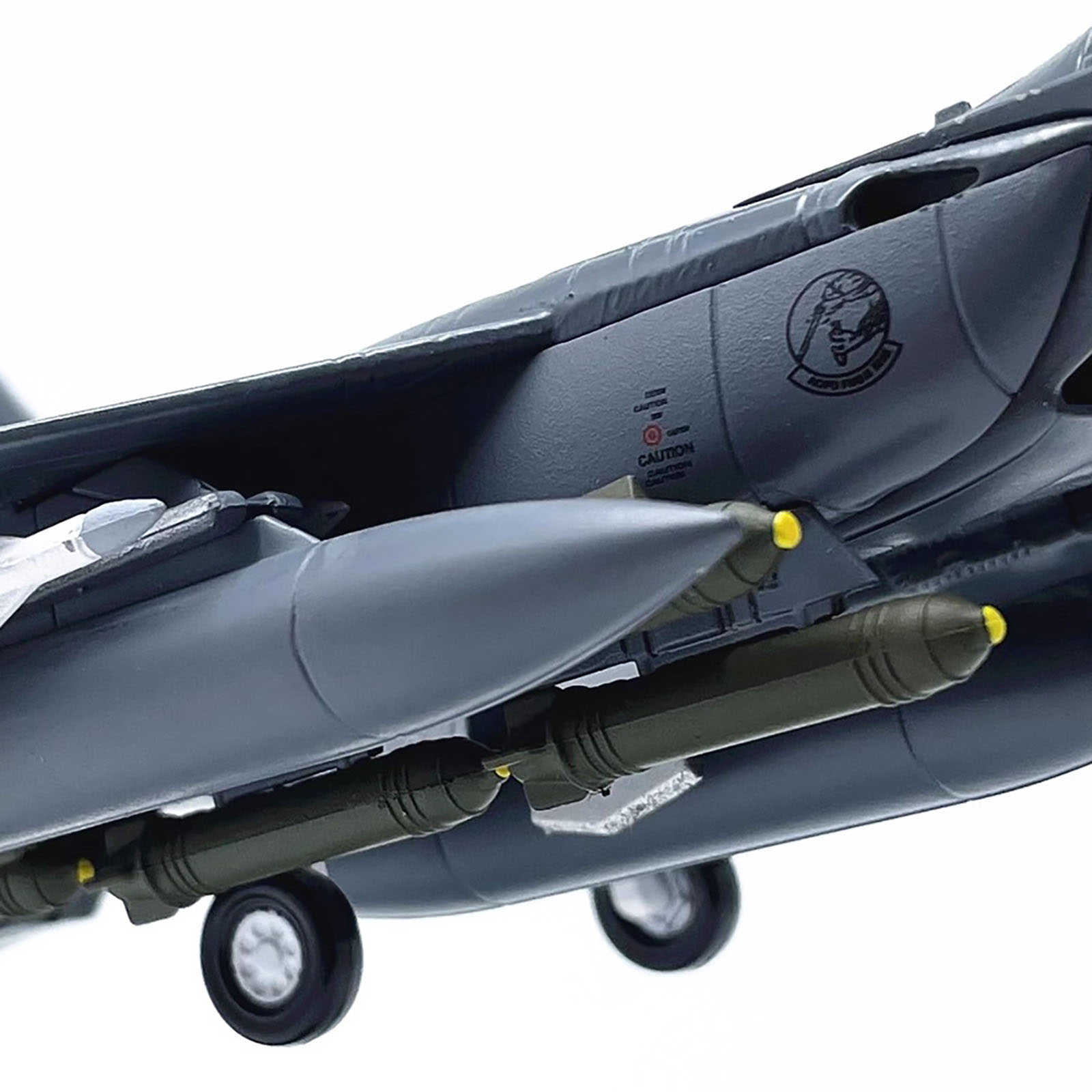McDonnell Douglas F-15E Strike Eagle 1/100 Scale Diecast Alloy 