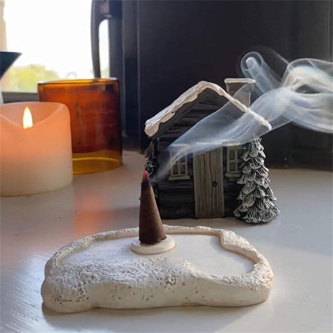 Log Cabin Snowy Winter Incense Cone Burner – Ajouter