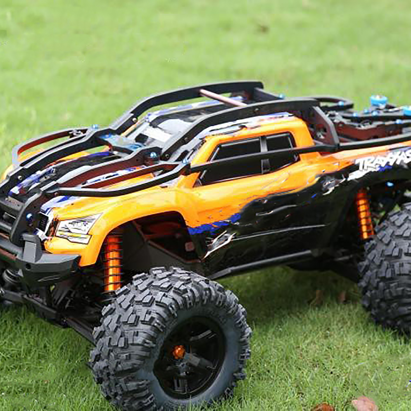 traxxas xmaxx front bulkhead