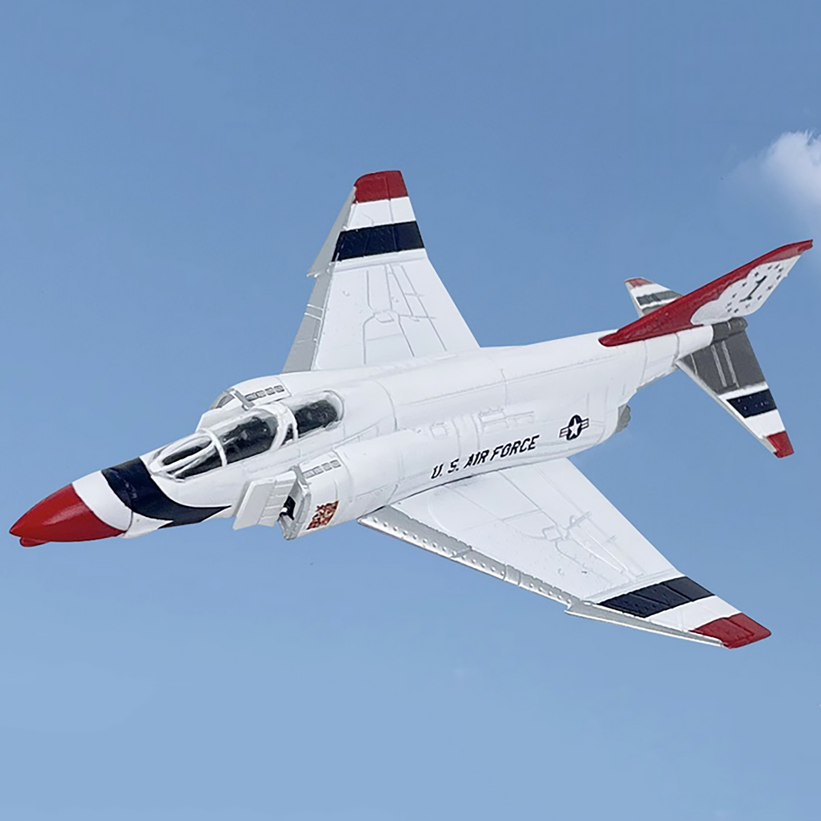 航空機・ヘリコプター F-4 Phantom II FINAL SPECIAL 1/144 1/144 Scale Diecast Alloy USAF F-4 Phantom II Fighter Finished
