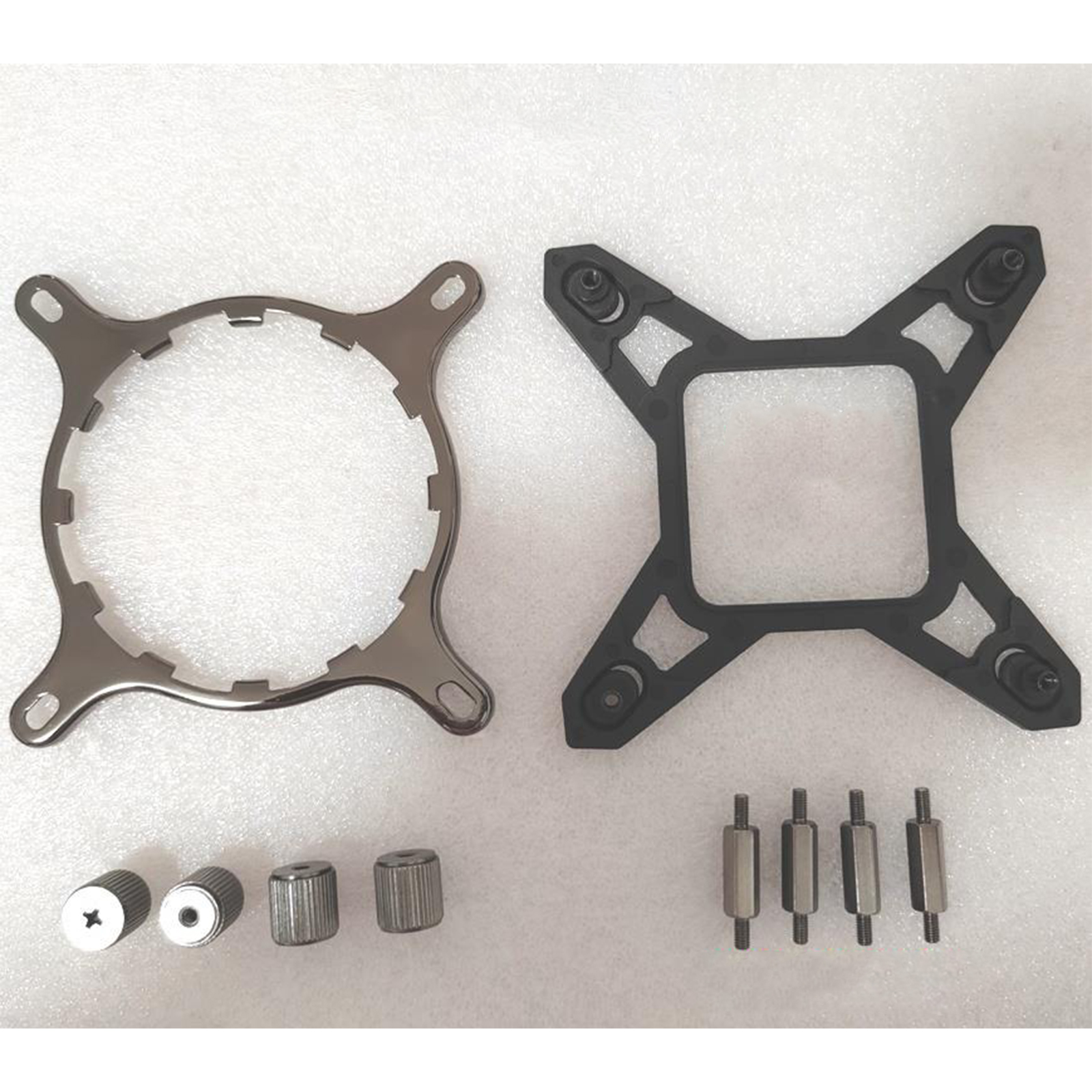 Viti Per Dissipatore A Liquido Corsair Kit Di Viti E Staffe Di Montaggio AM4 Per Corsair Hydro H55, H75, H80i, H100i - Ricambio Vite Staffa Raffreddamento A Liquido
