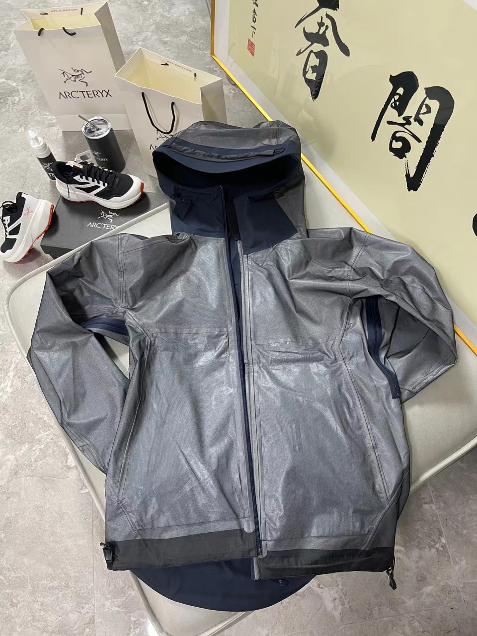 ARC 'TERyx Beta LT Lucky Blue Top Comfort ultra Lightweight ARC 'TERyx Beta LT Lucky Blue Top Comfort ultra Lightweight