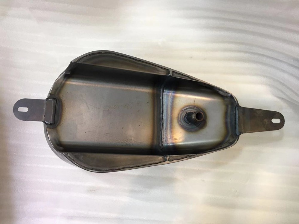 Motorcycle Petrol Gas Fuel Tank For HONDA Steed 400 600 Shadow
