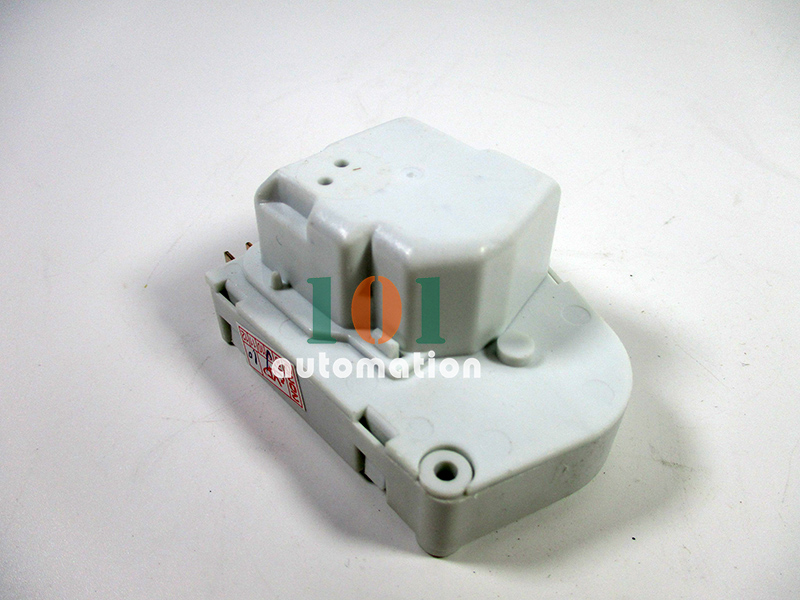 1PCS NEW FOR Haier Refrigerator defrost timer Defrosting timer DBZC807