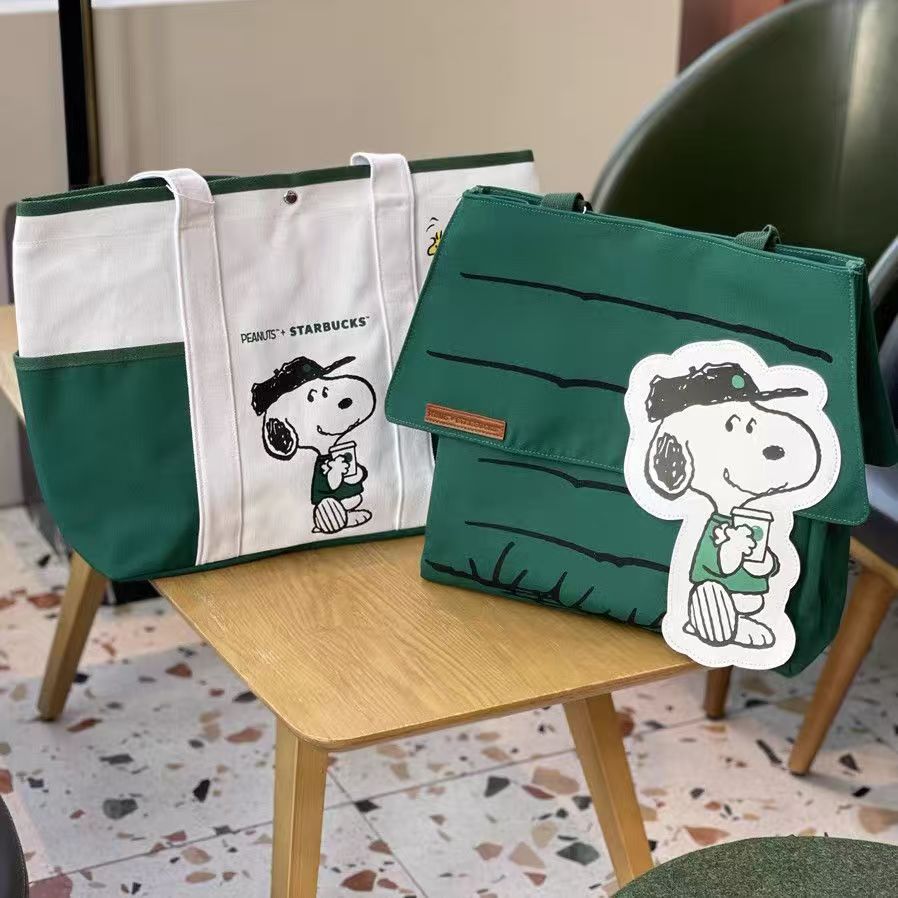 【Hikari】Starbucks ×スヌーピー スタバ キャリーケース Hikari】Starbucks ×スヌーピー スタバ キャリーケース