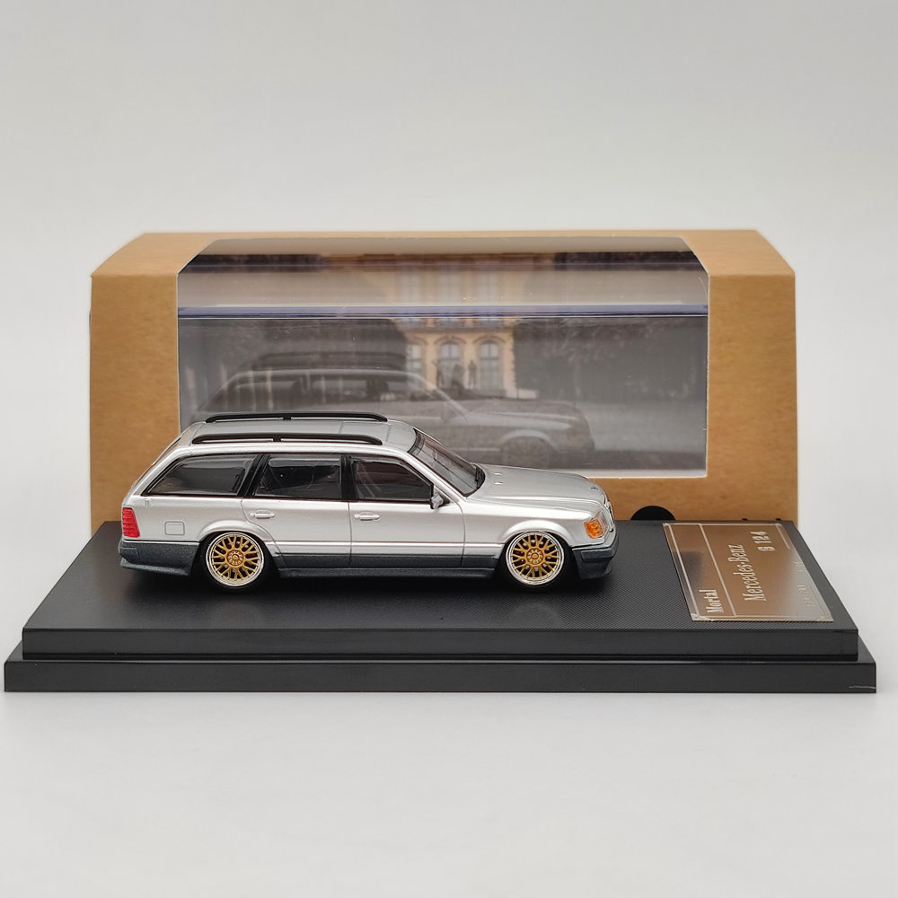 Mortal 1:64 Mercedes-Benz S124 Travel Diecast Toys Car