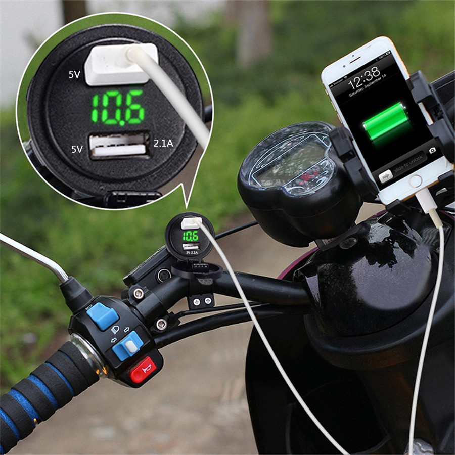 Chargeur USB Voiture/moto Avec Voltmètre - 2 Ports, étanche, LED Verte, Neuf