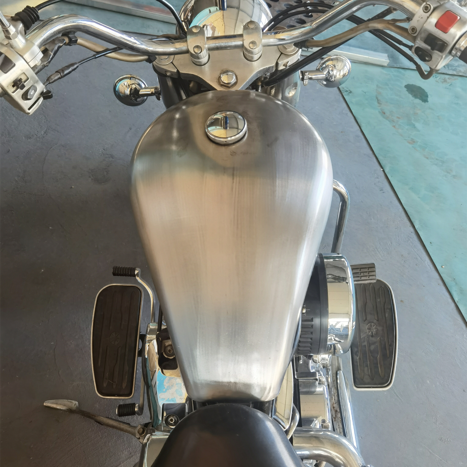 Yamaha ★Drag Star ドラッグスター1100 純正ガソリンタンク Handmade Motorcycle Petrol Fuel Tank For YAMAHA DRAGSTAR1100
