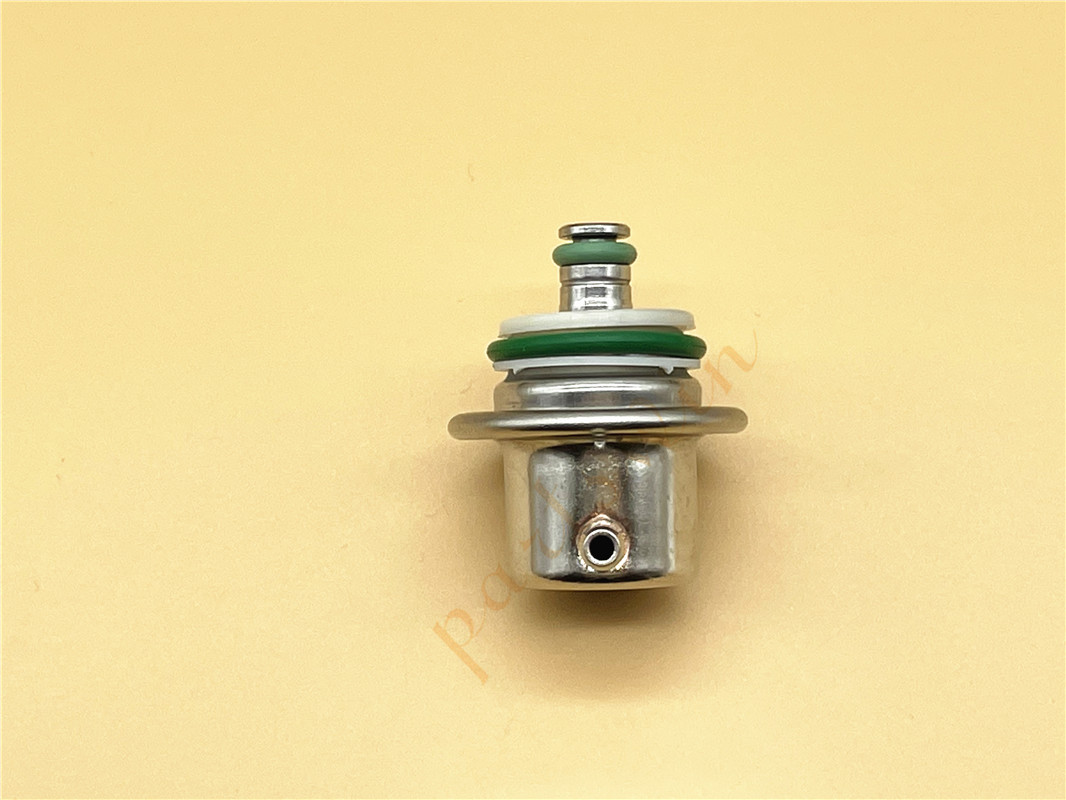 New Fuel Pressure regulator For 20002004 VOLVO S40 V40 1.9T 9404583 eBay