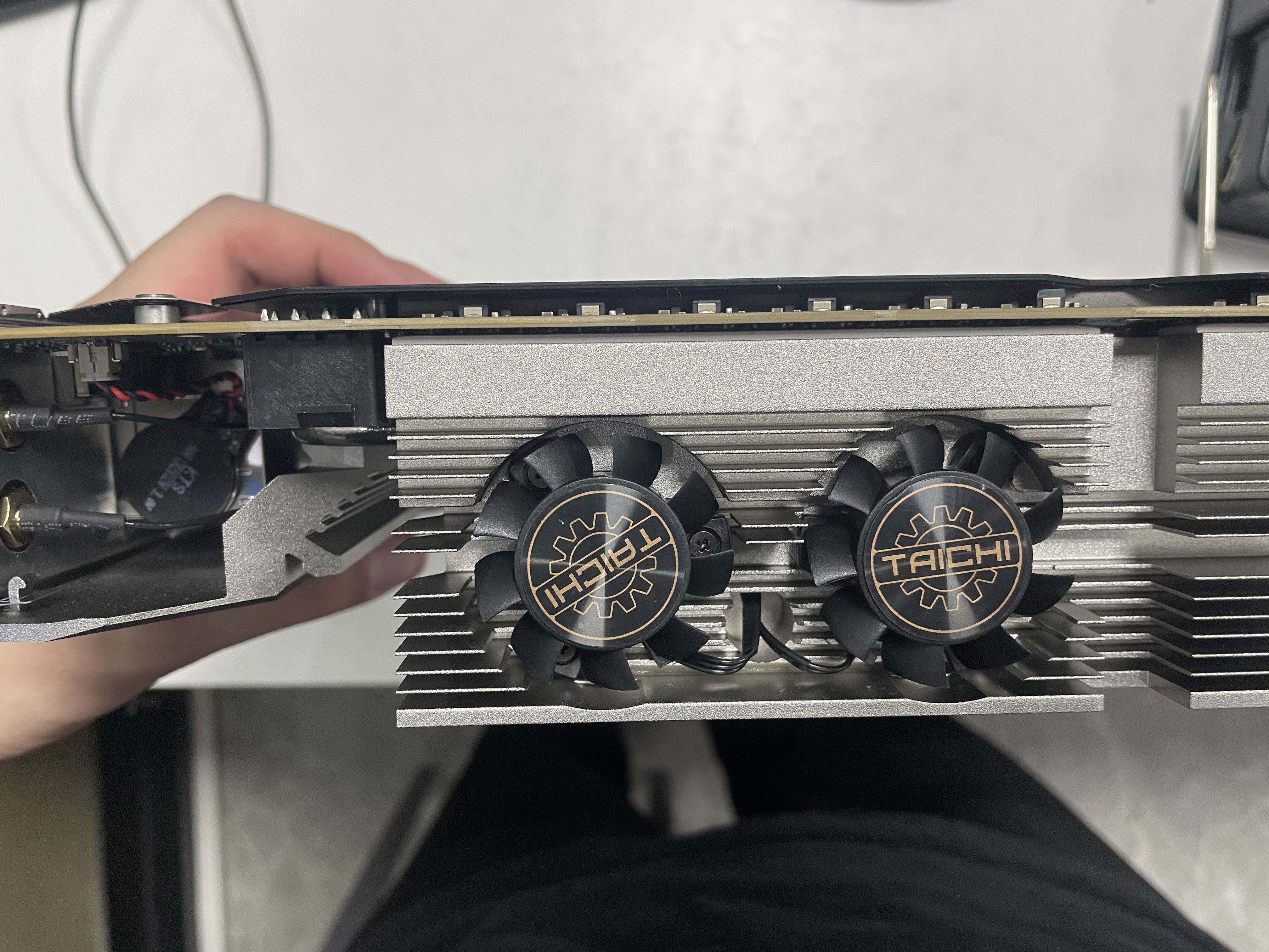 AsRock TRX40 TAICHI Motherboard Support 3Gen AMD Threadripper