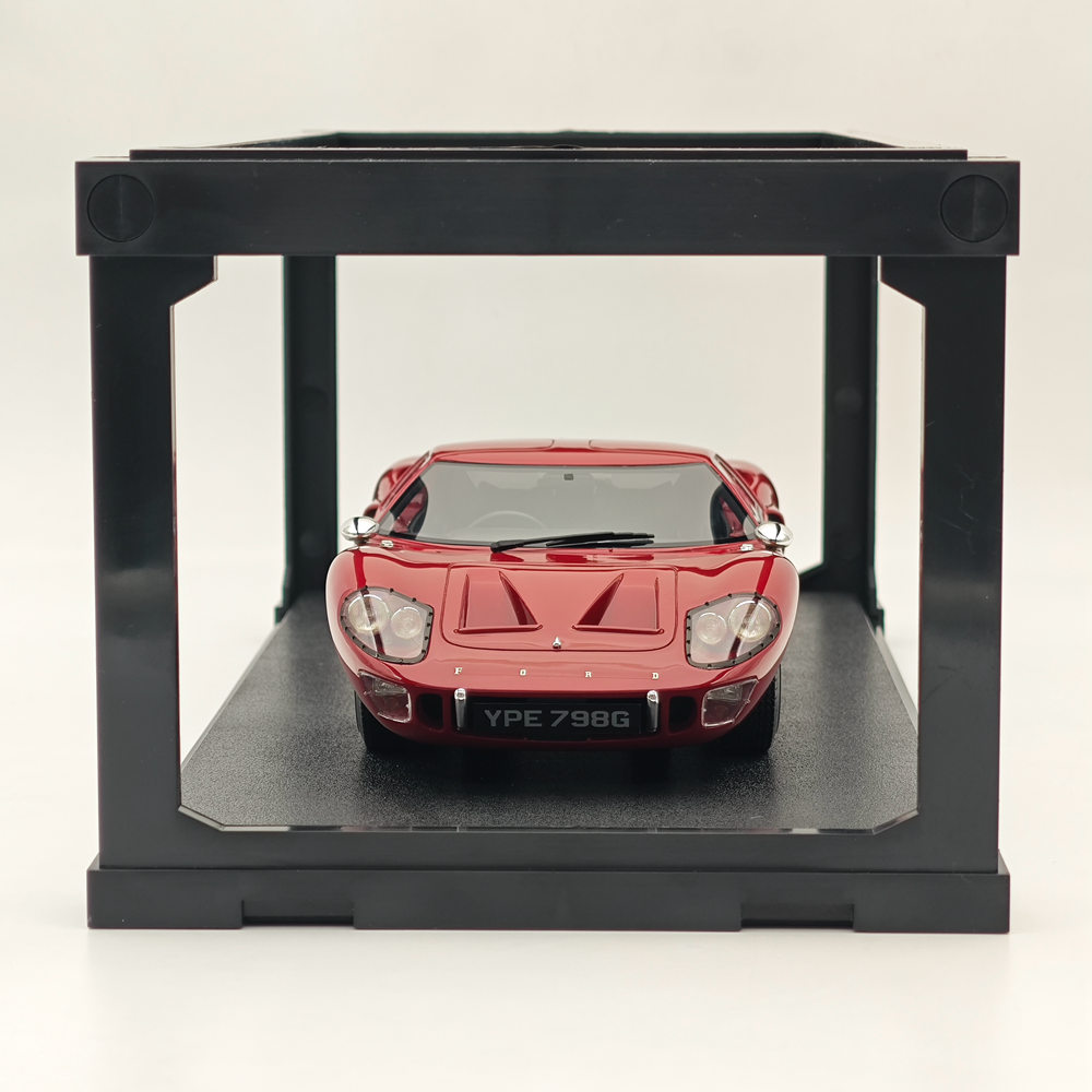 Cult Models! 1:18 Scale Resin Model Car Ford GT40 Mk III