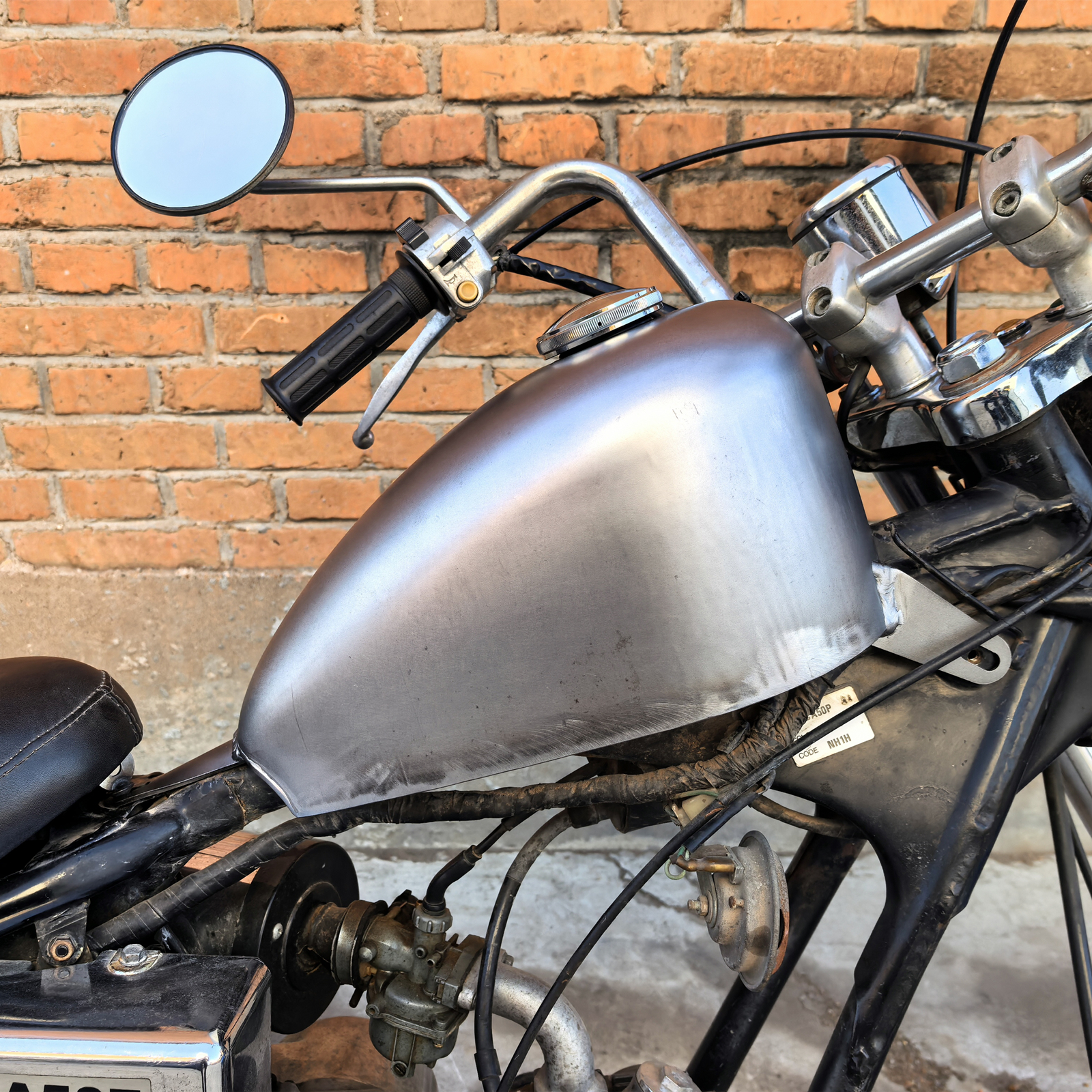 5L Modified Motorcycle Petrol Fuel Tank W/ Cap For Honda JAZZ50
