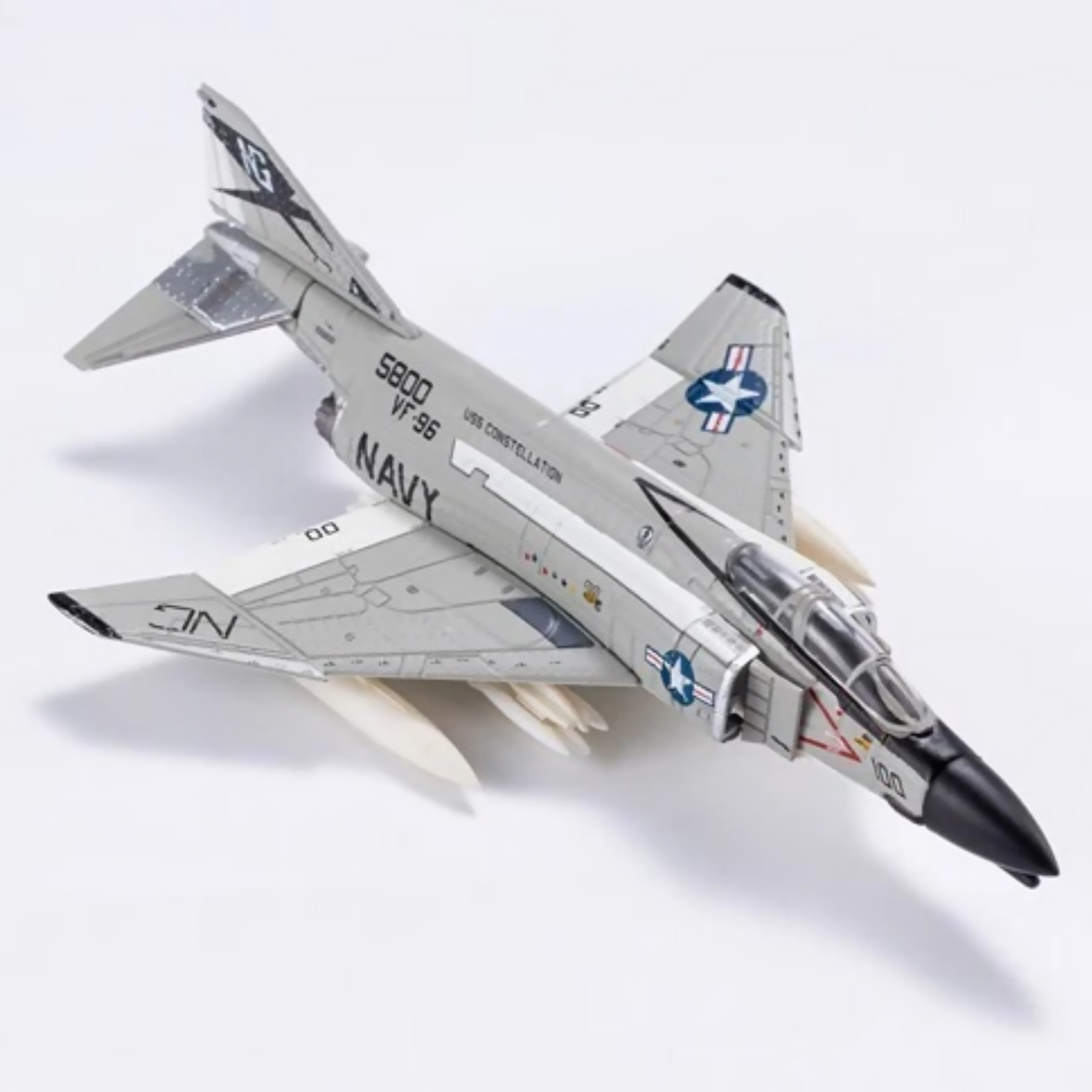 1PCS Brand New Diecast Alloy 1/144 Scale F-4 Phantom II Fighter