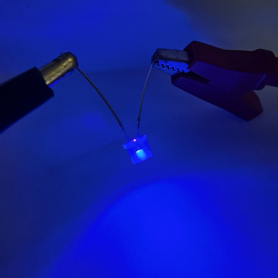 uv1.jpg