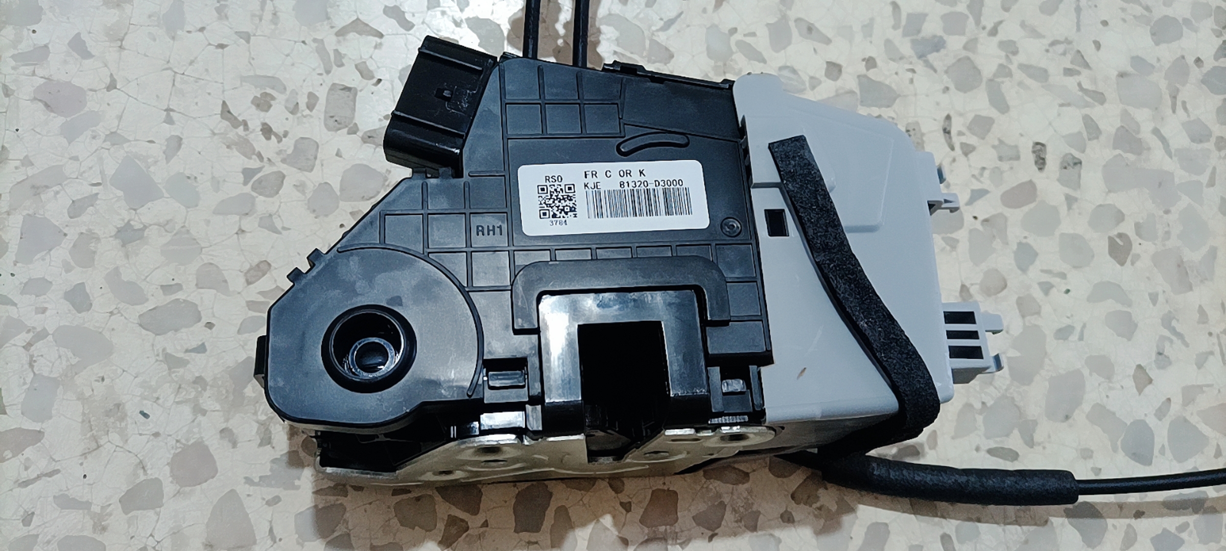 81320-D3000 Front Right Door Lock Actuator Latch For Hyundai