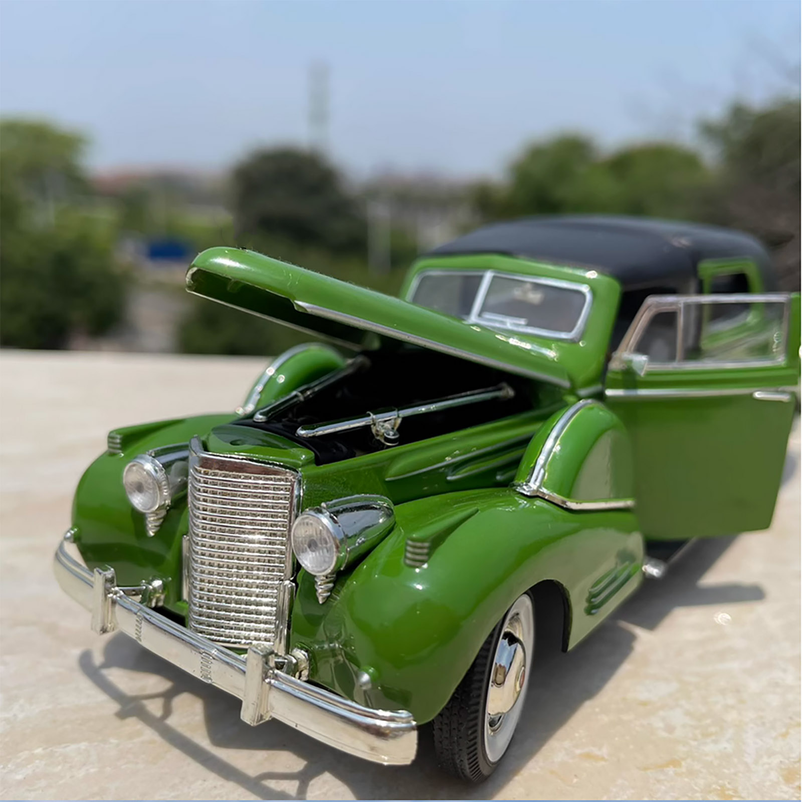 1/32 Vintage Car Vehicles Simulation Alloy Model Car
