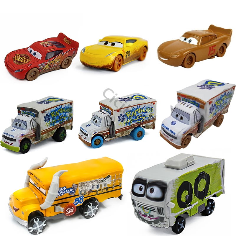 Disney Pixar Cars - Thunder Hollow Speedway Dr.Damage Arvy Cruz