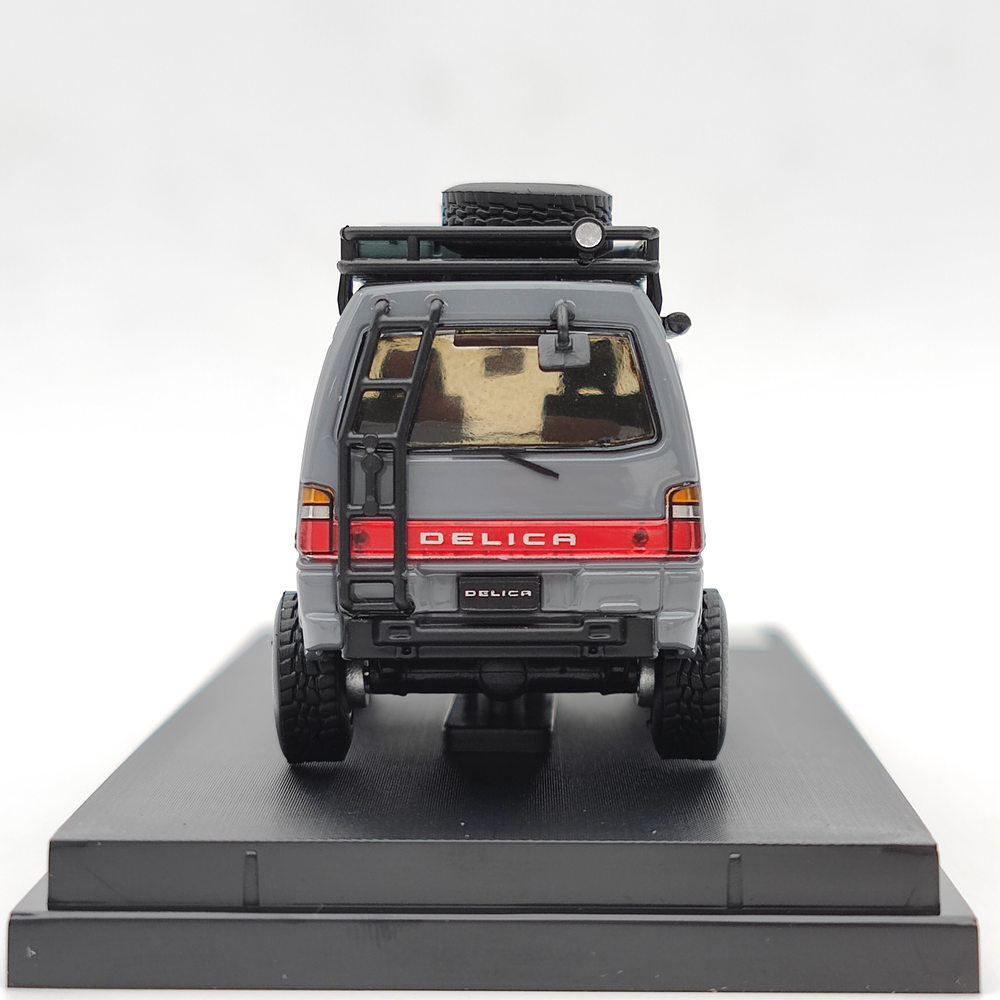 ミニカー Autobots models DELICA 1/64 Autobots Models 1:64 Mitsubishi Delica 4X4 Star Wagon Van