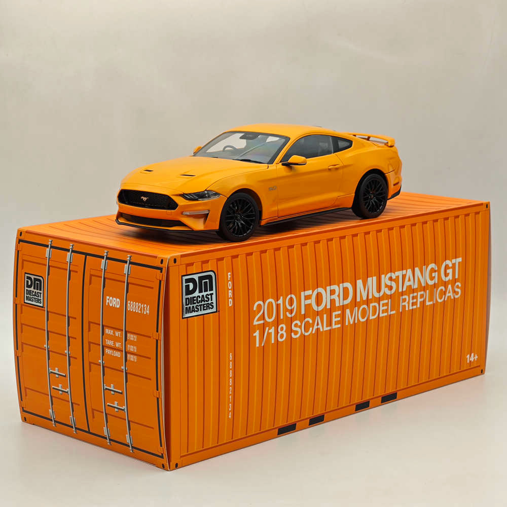 DM 1/18 Scale Model Replicas Ford Mustang GT 2019 Orange Fury RHD