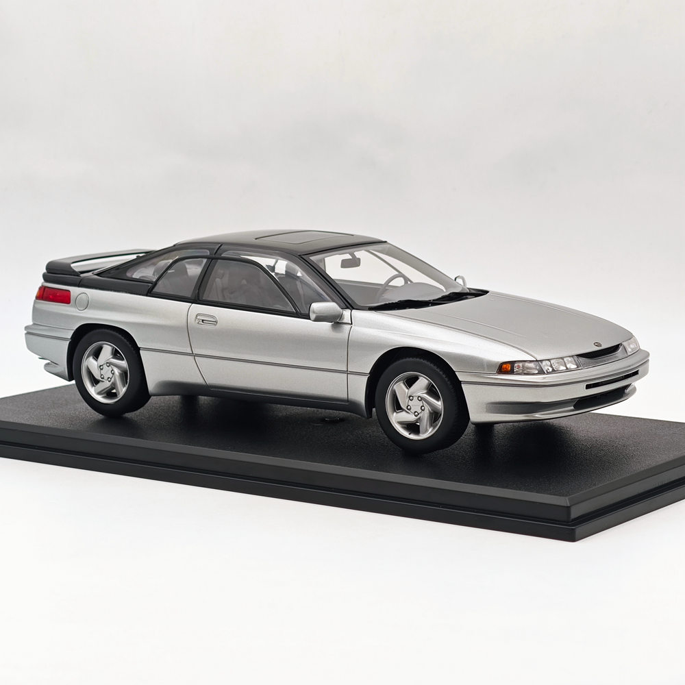 DNA 1/18 スバル アルシオーネ SVX 1991 (グリーンメタリック) DNA 1/18 スバル アルシオーネ SVX 1991 (グリーンメタリック