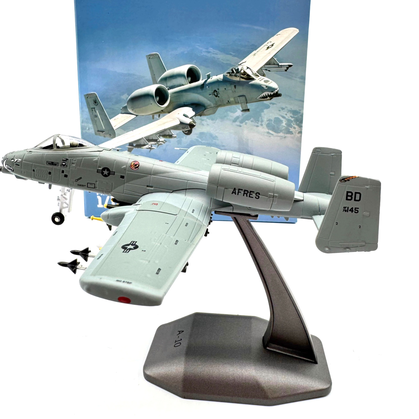 1/100 Scale US A-10 A10 Thunderbolt II Warthog Hog Attack Plane Model Fighter Diecast Metal Aircraft Collection or Gift 1/100 Scale US A-10 A10 Thunderbolt II Warthog Hog Attack Plane Model Fighter Diecast Metal Aircraft Collection or Gift