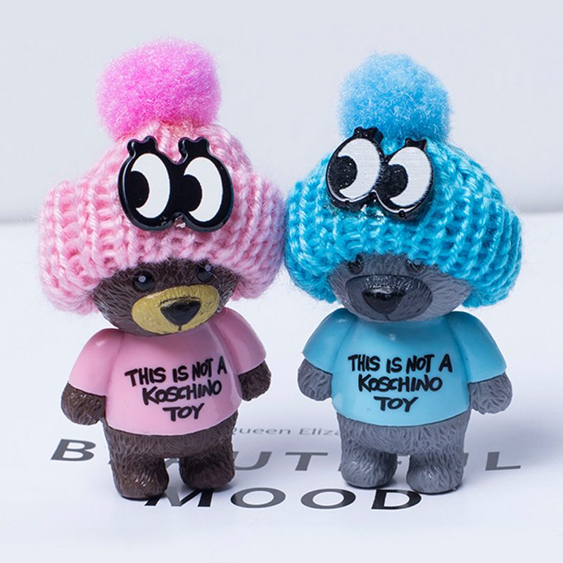 moschino bear keychain