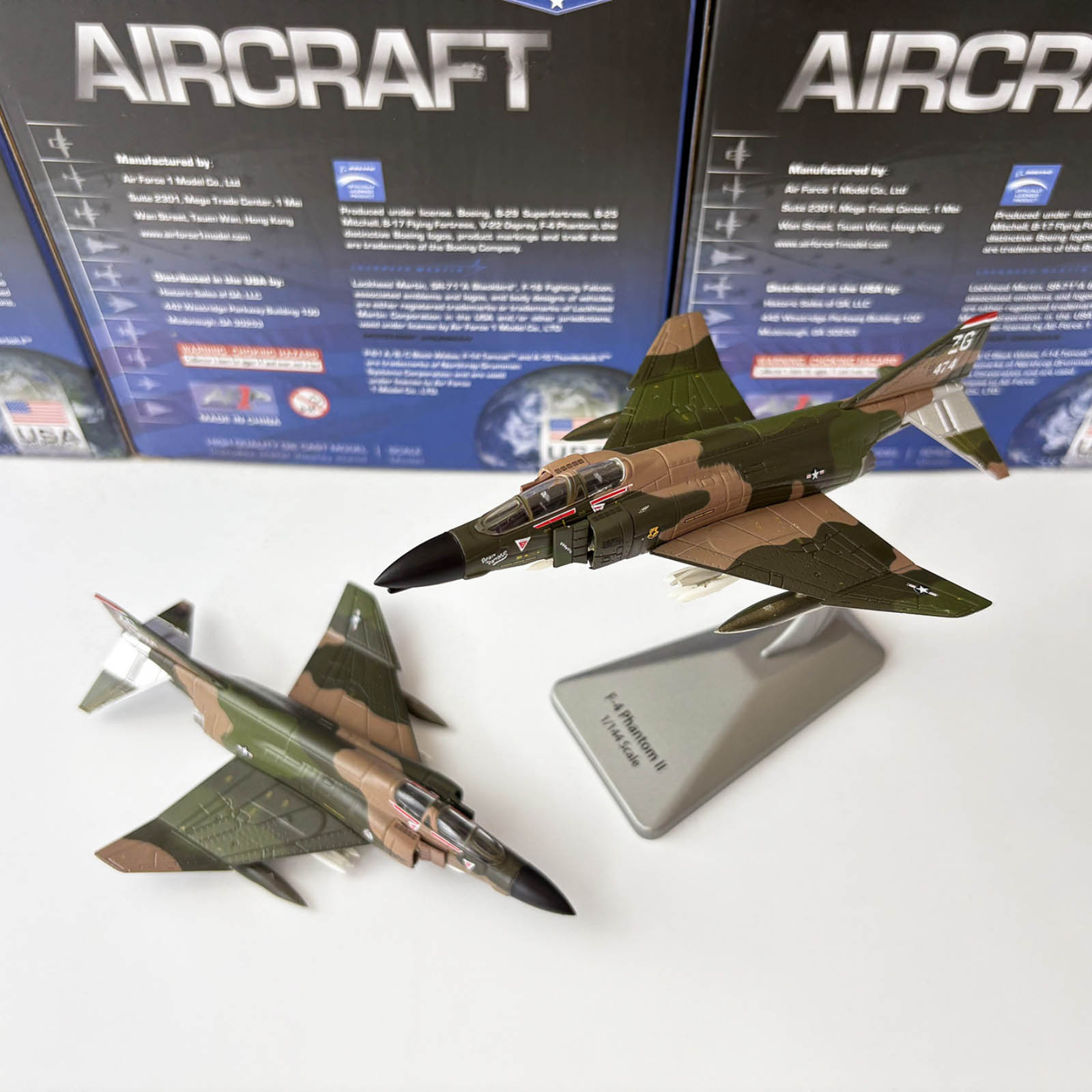 1/144 Scale 14cm Diecast Alloy USAF F-4 Phantom II Fighter Model